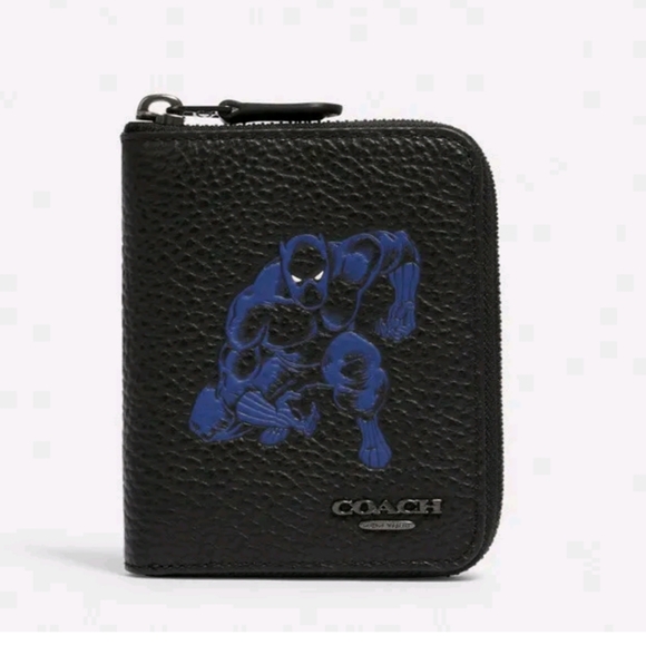 Coach Marvel Black Panther